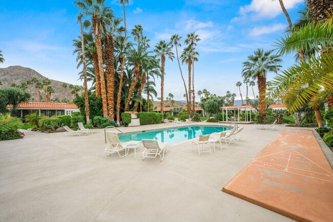 Building Photo - 45690 Pawnee Rd