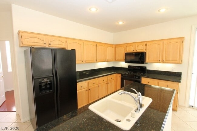 Building Photo - 8247 Azure Shores Ct