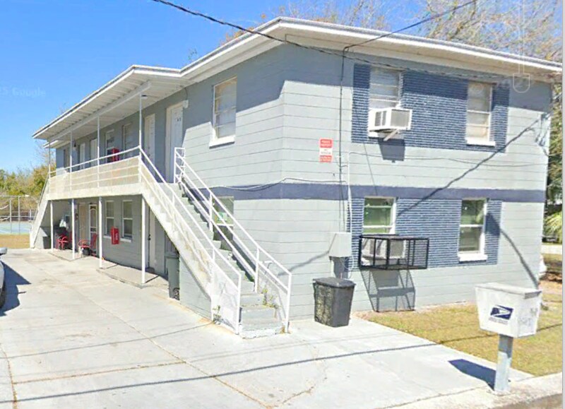 Building Photo - 232 Chelsea St