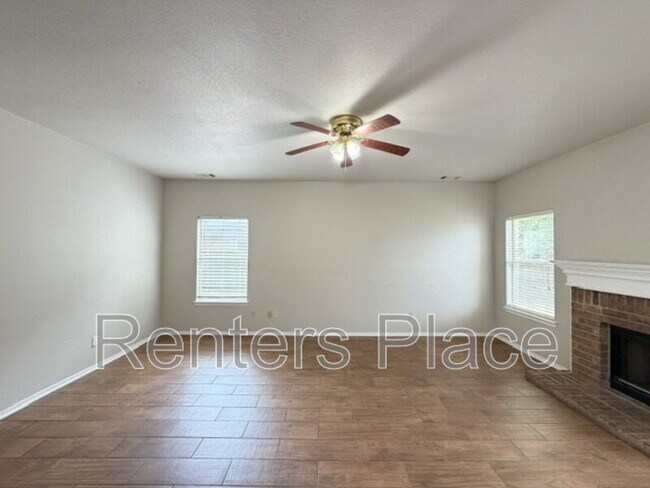Building Photo - 2012 S Aster Ave