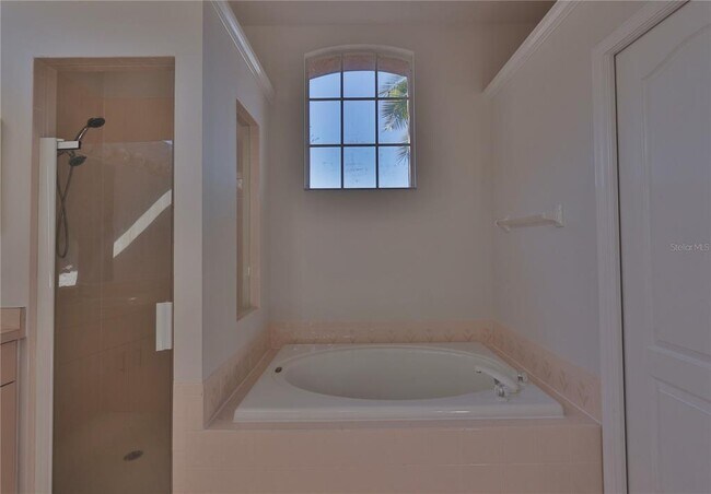 Building Photo - 2810 89th Ave E