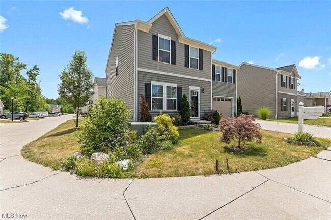 Building Photo - 10342 Liberty Cove