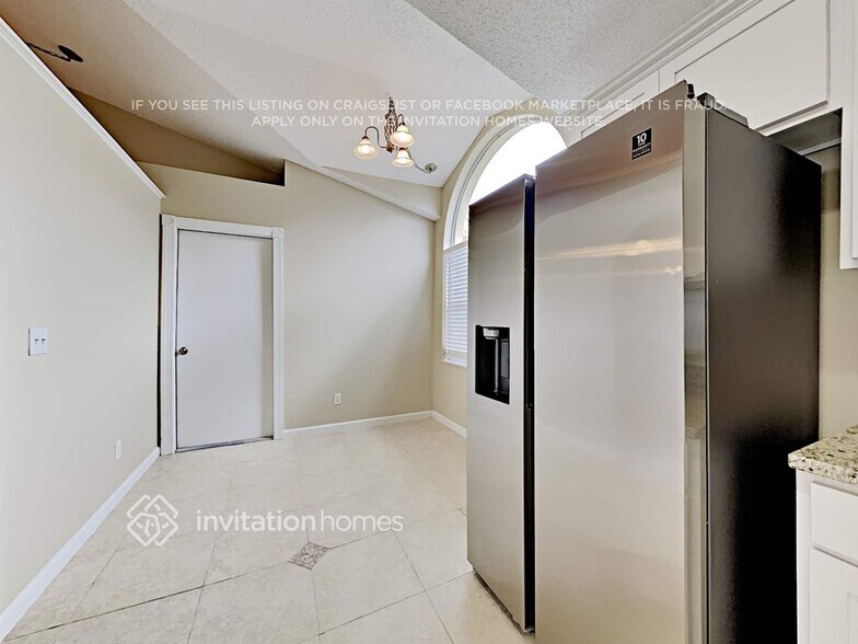 Building Photo - 10922 Lanesboro Ct