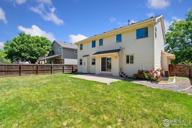 Building Photo - 4015 Sunstone Way