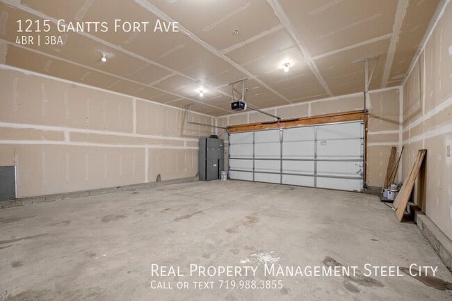 Building Photo - 1215 N Gantts Fort Ave