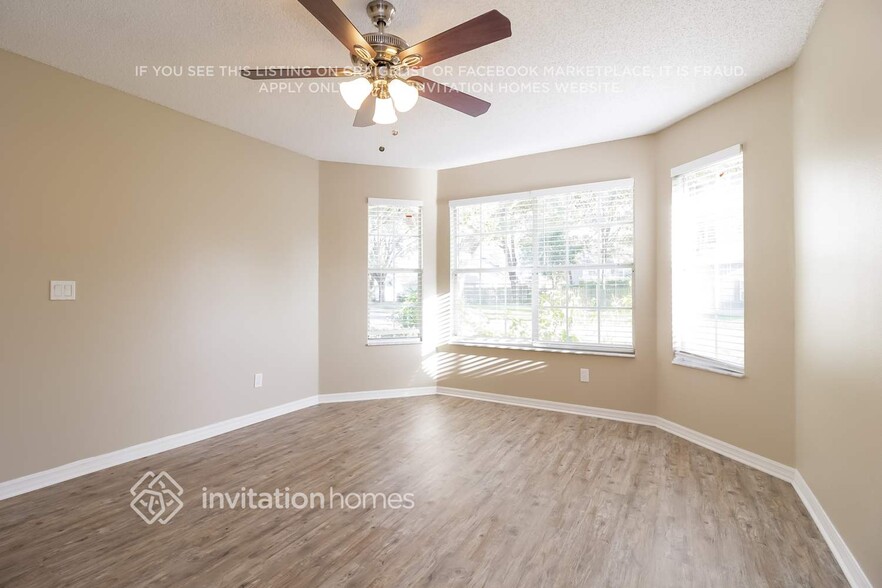 Building Photo - 1347 American Elm Dr
