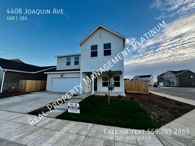 Building Photo - $2,995 Ashlan & Highland, 4 Bedroom 2.5 Ba...