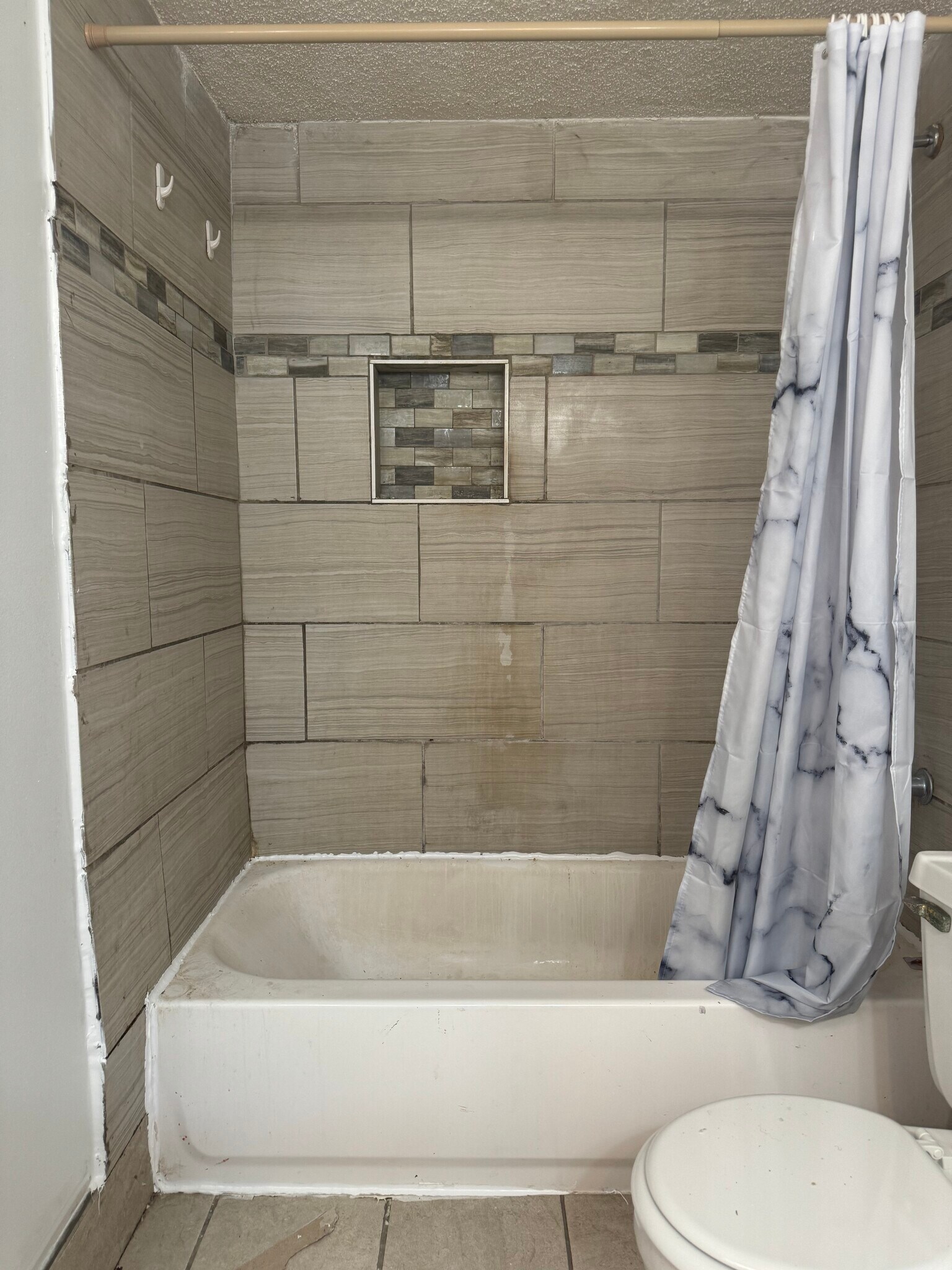 Building Photo - 524 Shennandoah Dr
