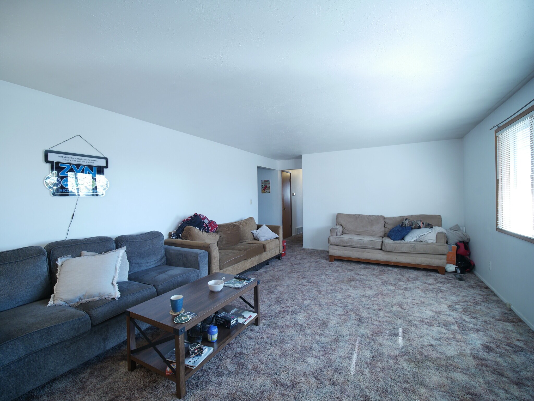 Building Photo - 1425 NW Kenny Dr