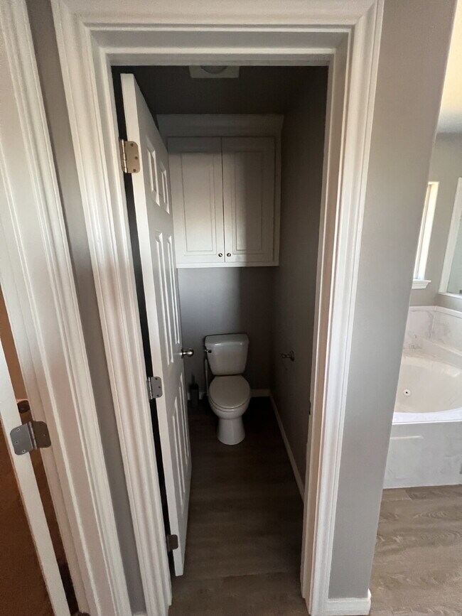 Building Photo - 3 Bedroom Home in Shallowater