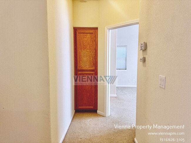 Building Photo - 1755 El Camino Verde Dr