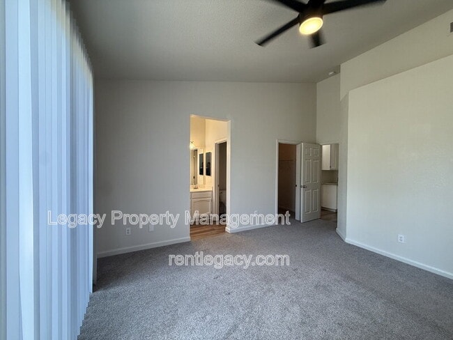 Building Photo - 403 Munden Ct