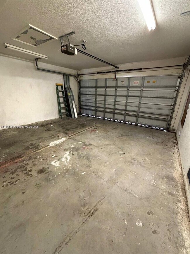 Building Photo - 9032 SW 208th Terrace