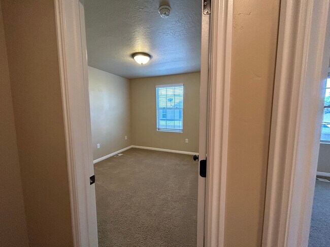 Upstairs Bedroom - 114 W 3240 N