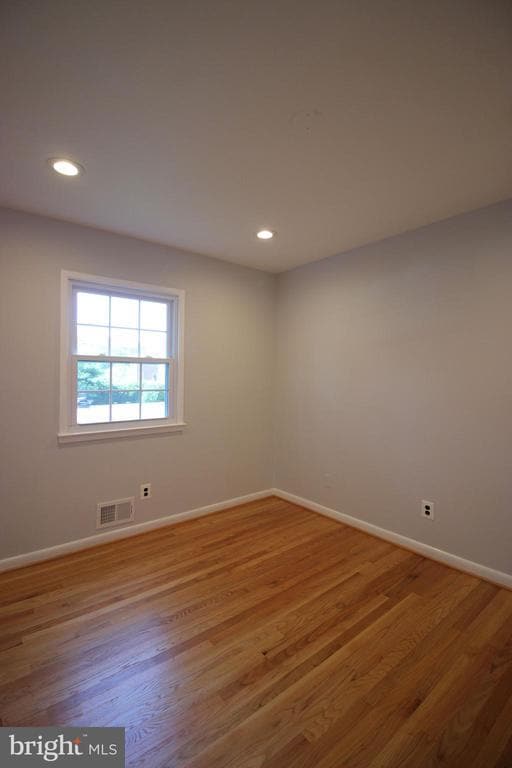 Building Photo - 2391 Cedar Ln