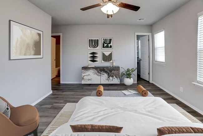 Building Photo - Luxury townhomes near TU and Mother Road M...