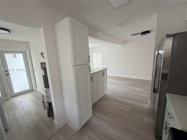 Building Photo - 3581 SW 13th Ct