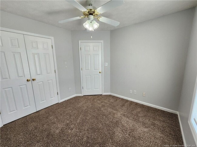 Building Photo - 1549 Laurel Oak Dr