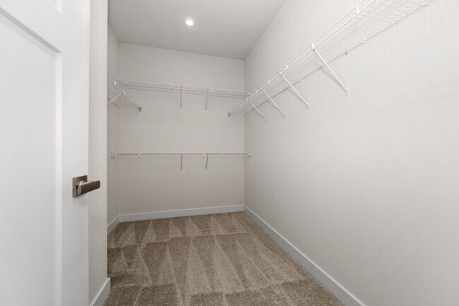 Building Photo - 2614 Goose Creek Ln