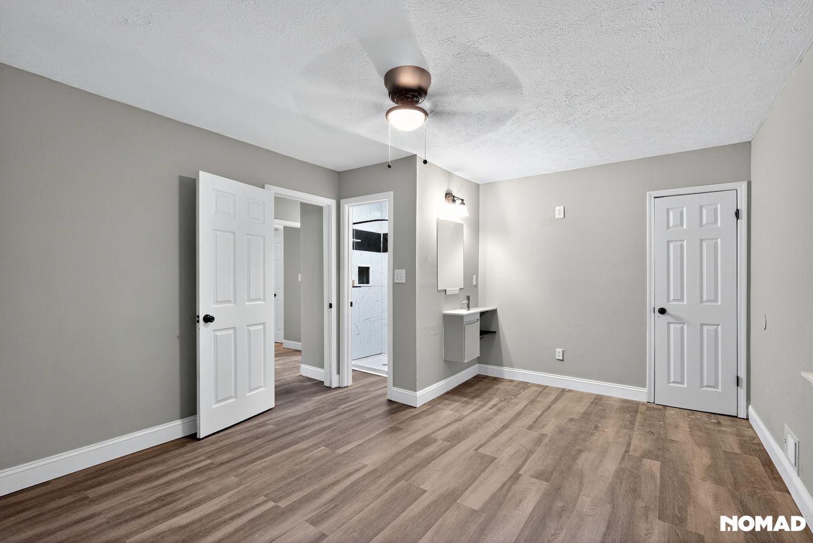 Building Photo - 5952 Stonewall Dr