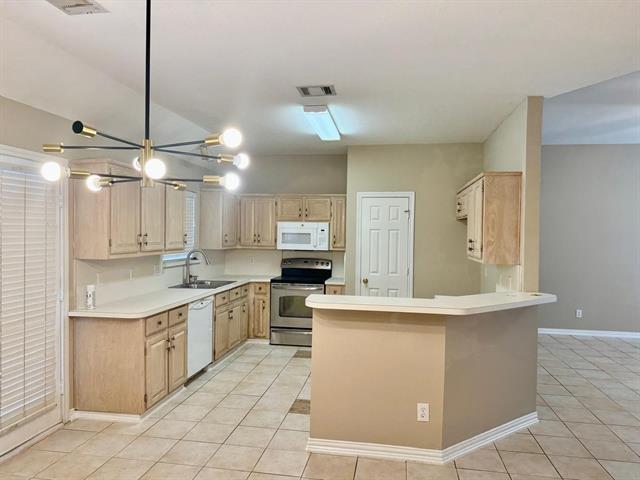 Building Photo - 2151 Arbor Creek Dr