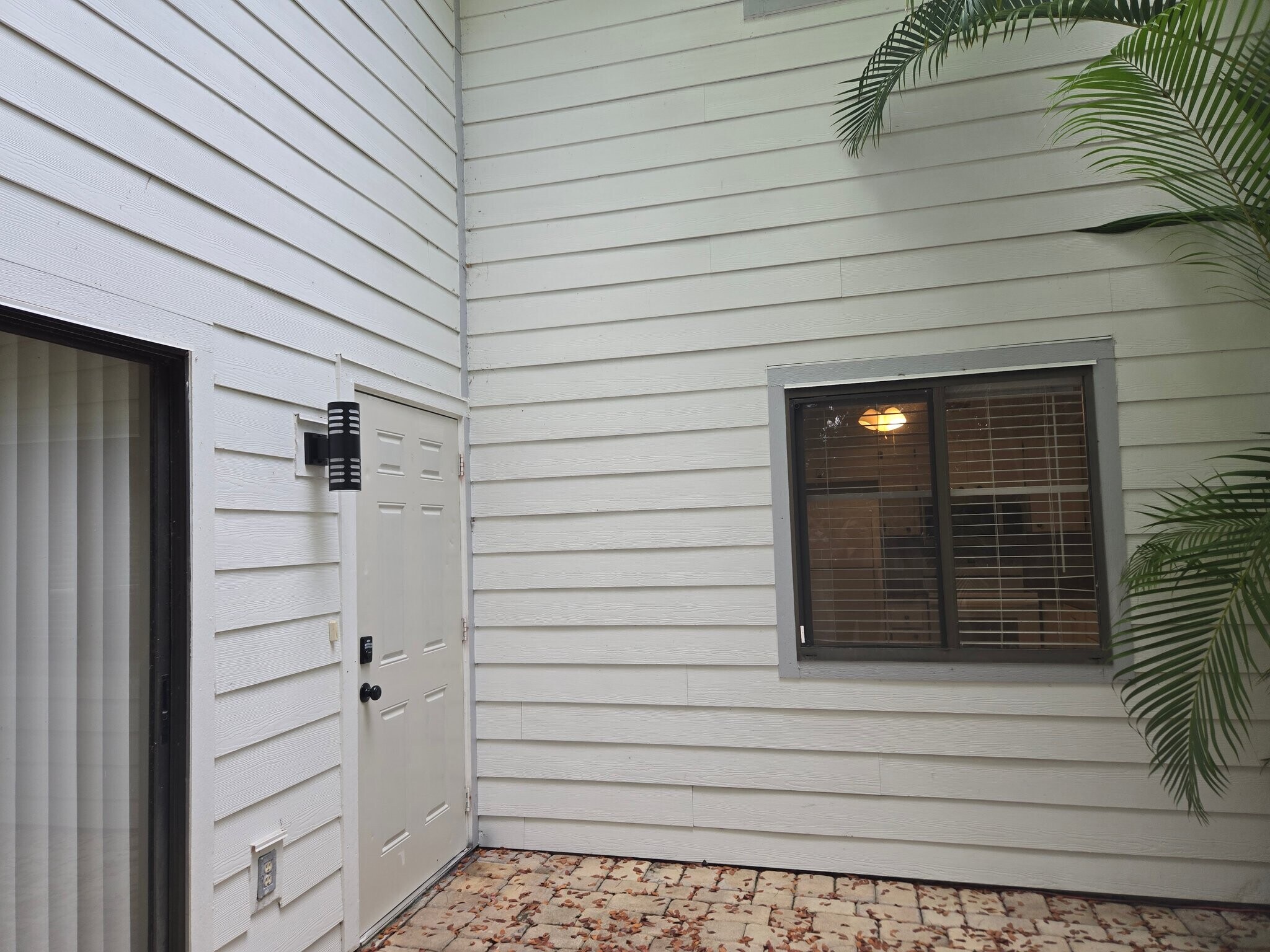 Building Photo - 7752 Tamara Lee Ct