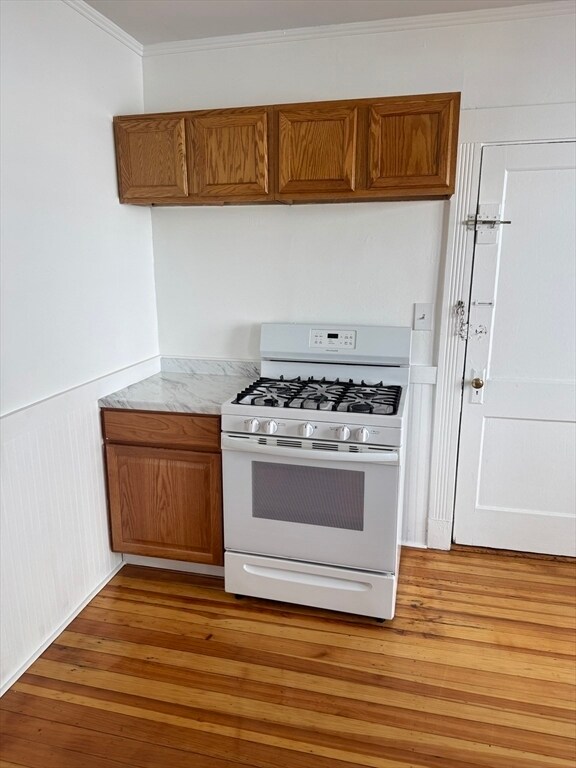 Building Photo - 196 Reservation Rd