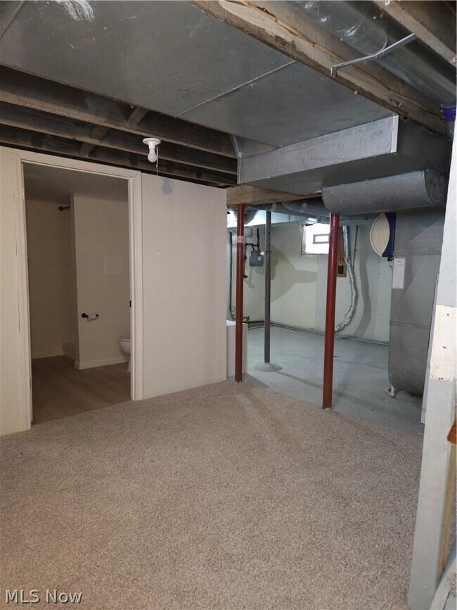 Building Photo - 80 E Ido Ave