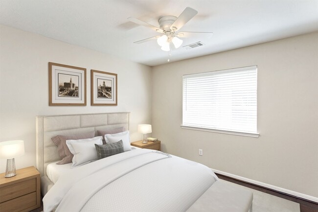 Building Photo - 3131 Stratford Pointe Dr