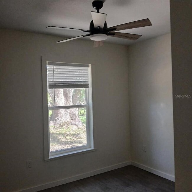 Building Photo - 212 Broad St