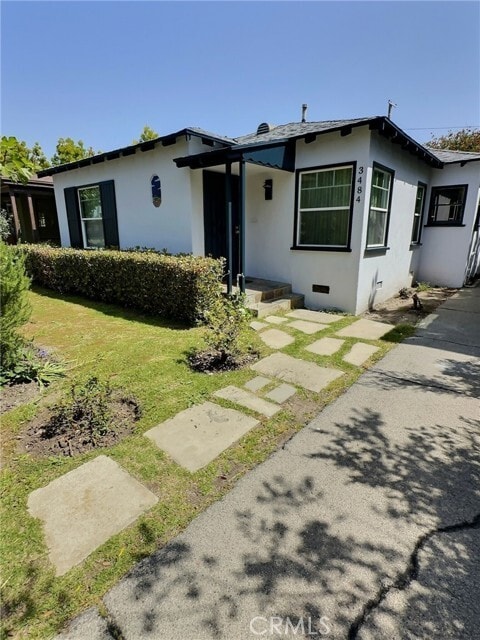 Building Photo - 3484 Ashwood Ave