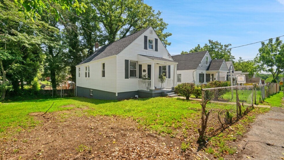 Building Photo - 4118 Byers St