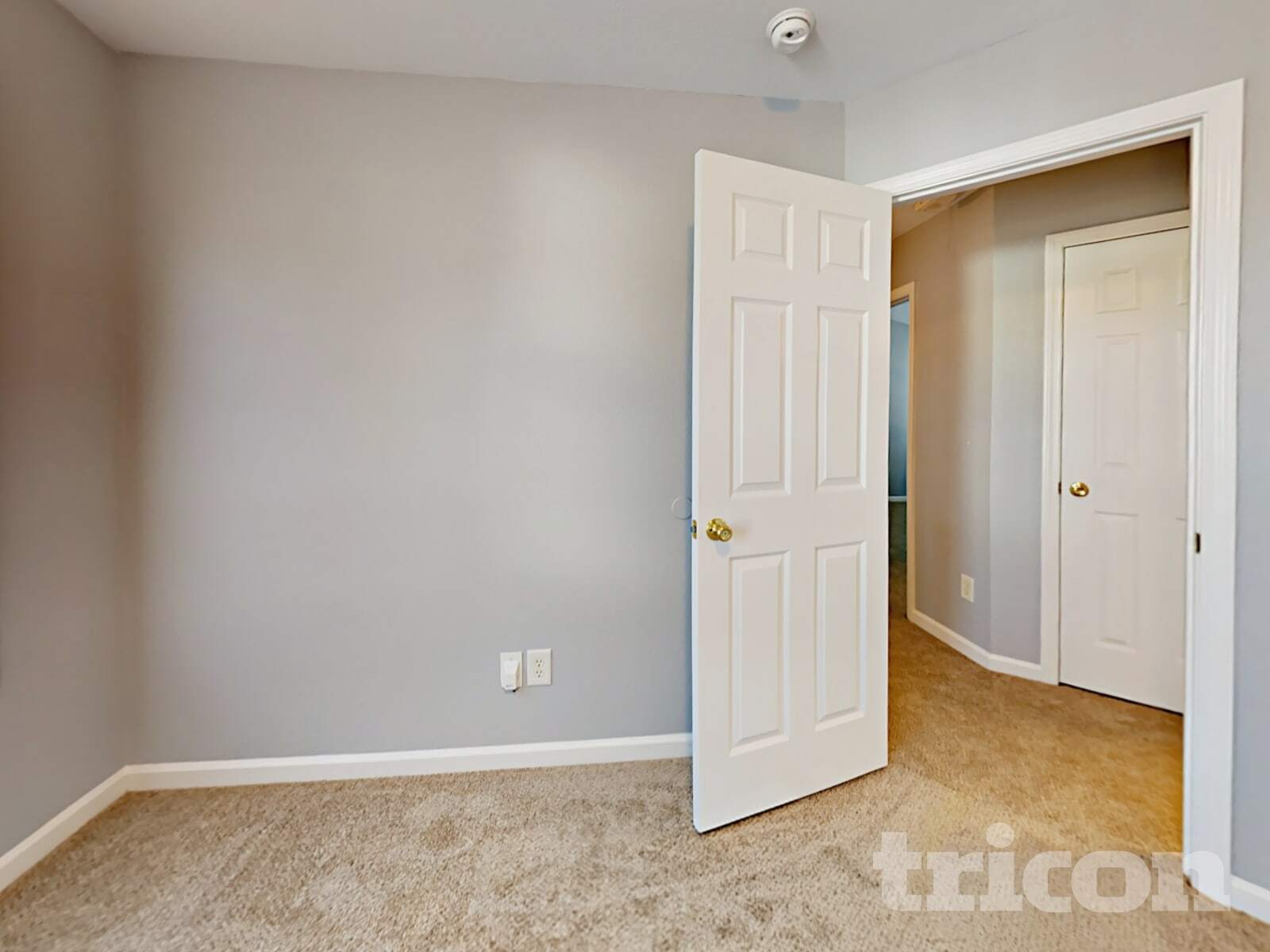Building Photo - 3014 Great Falls Dr