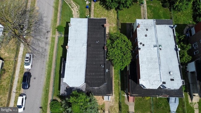 Building Photo - 3603 Oakmont Ave