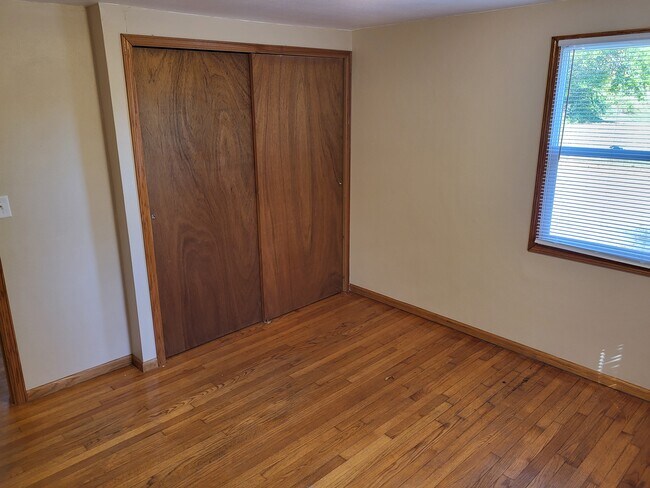 Building Photo - 6610 Carman Dr