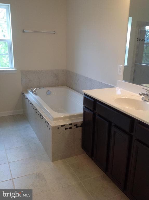 Building Photo - 204 Upper Brook Terrace