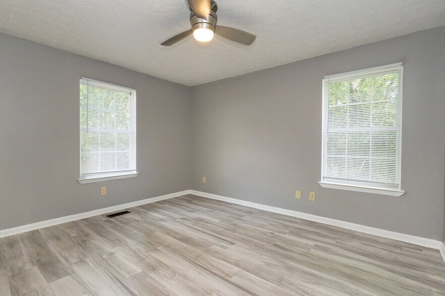 Building Photo - 1109 Arcadia Ave