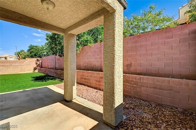 Building Photo - 8309 Clearbreeze Ct