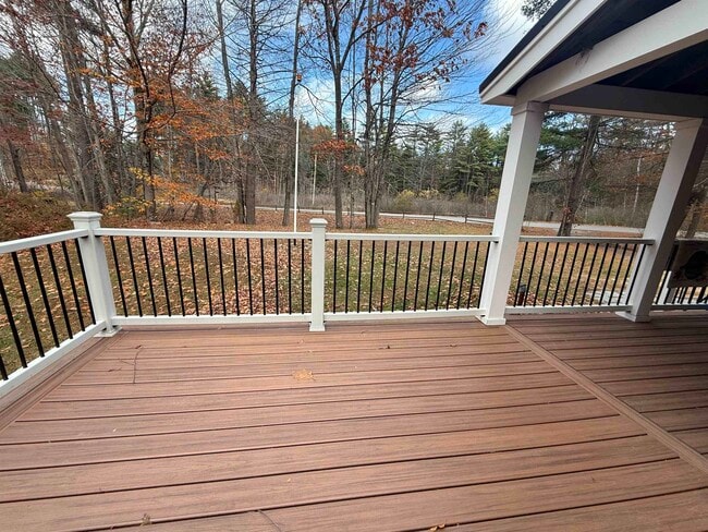 Building Photo - 192 Dorrs Corner Rd