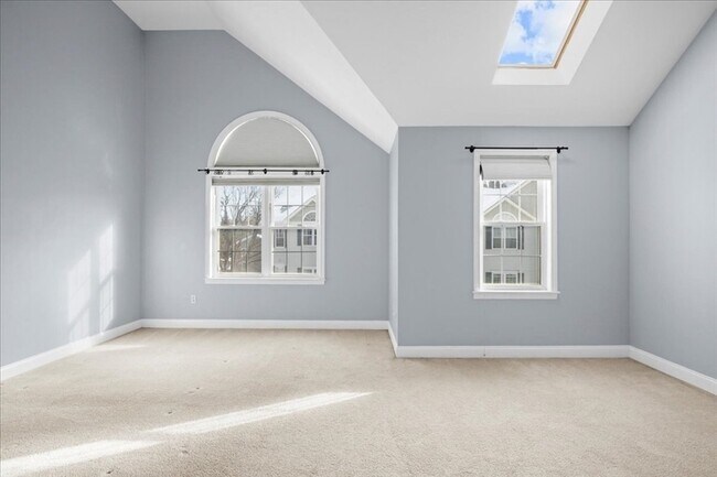 Building Photo - 67 N Quinsigamond Ave