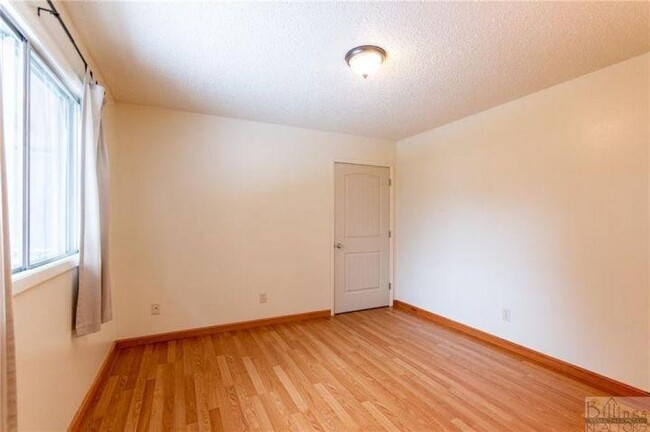 Building Photo - 2 bedroom in Billings MT 59105