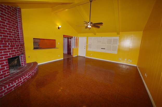 Building Photo - 12314 Plumpoint Dr