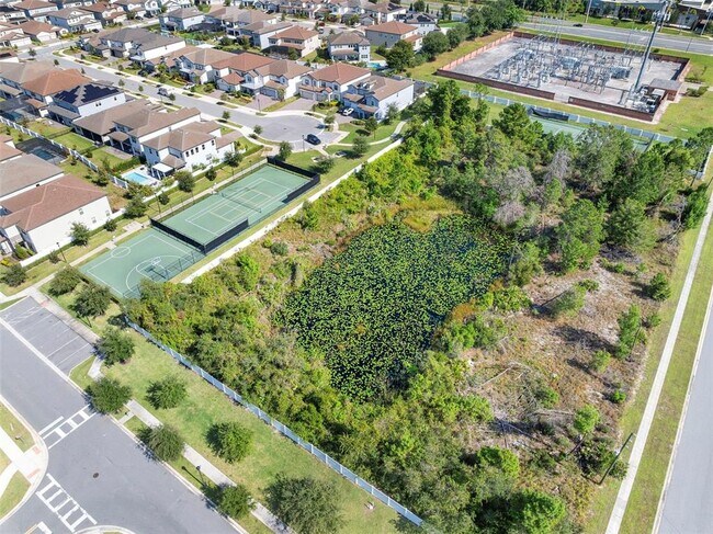 Building Photo - 8000 Leaf Grv Cir