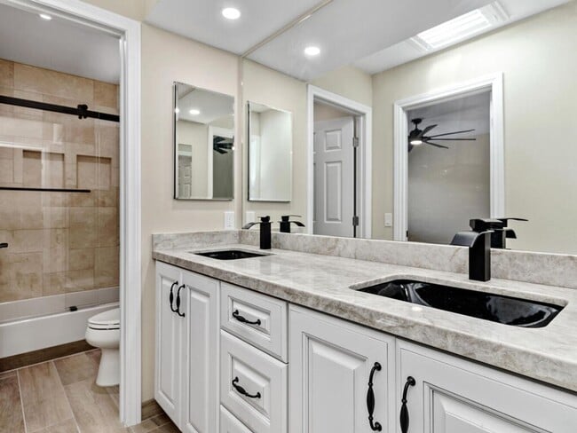 Building Photo - Stunning Fully Remodeled Home in Rancho De...