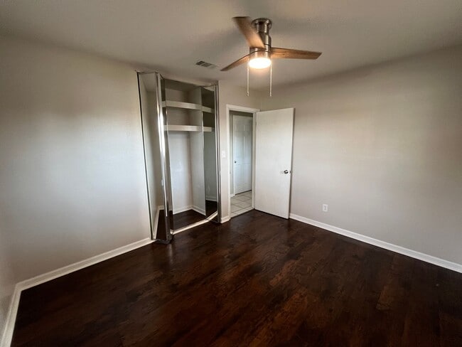 Building Photo - 3 Bedroom, 1 bath Pool Home in Lake City