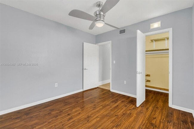 Building Photo - 7521 Johnson St