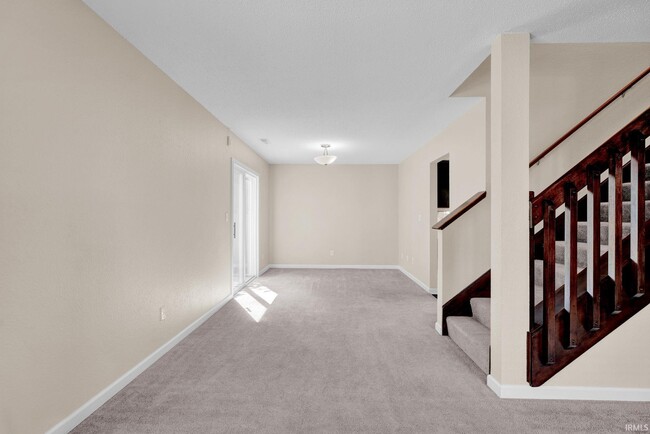 Building Photo - 1507 W Edinburgh Bend