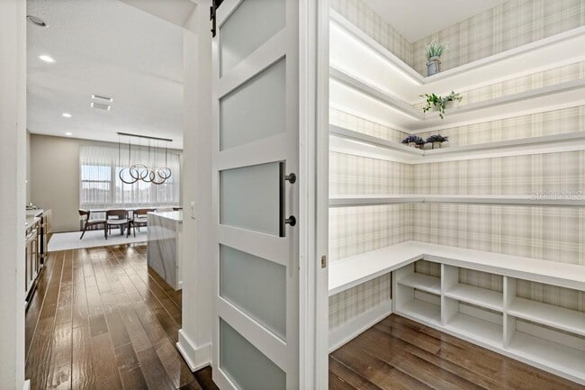 Building Photo - 15699 Panther Lake Dr