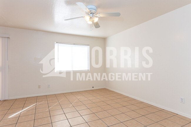 Building Photo - 13971 S Rosemont Rd