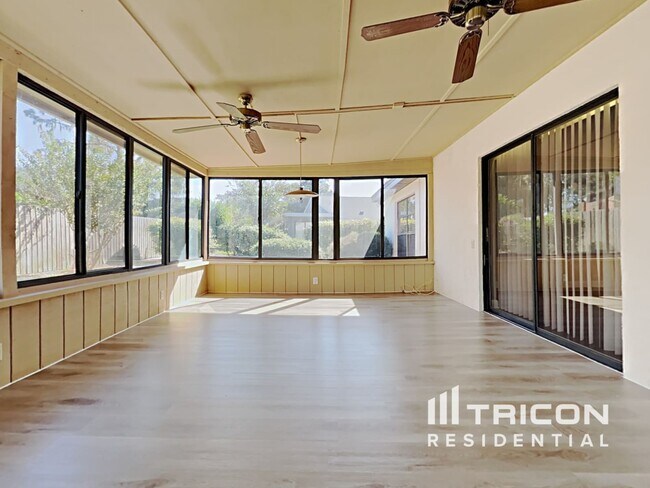 Building Photo - 1507 Teakwood Dr